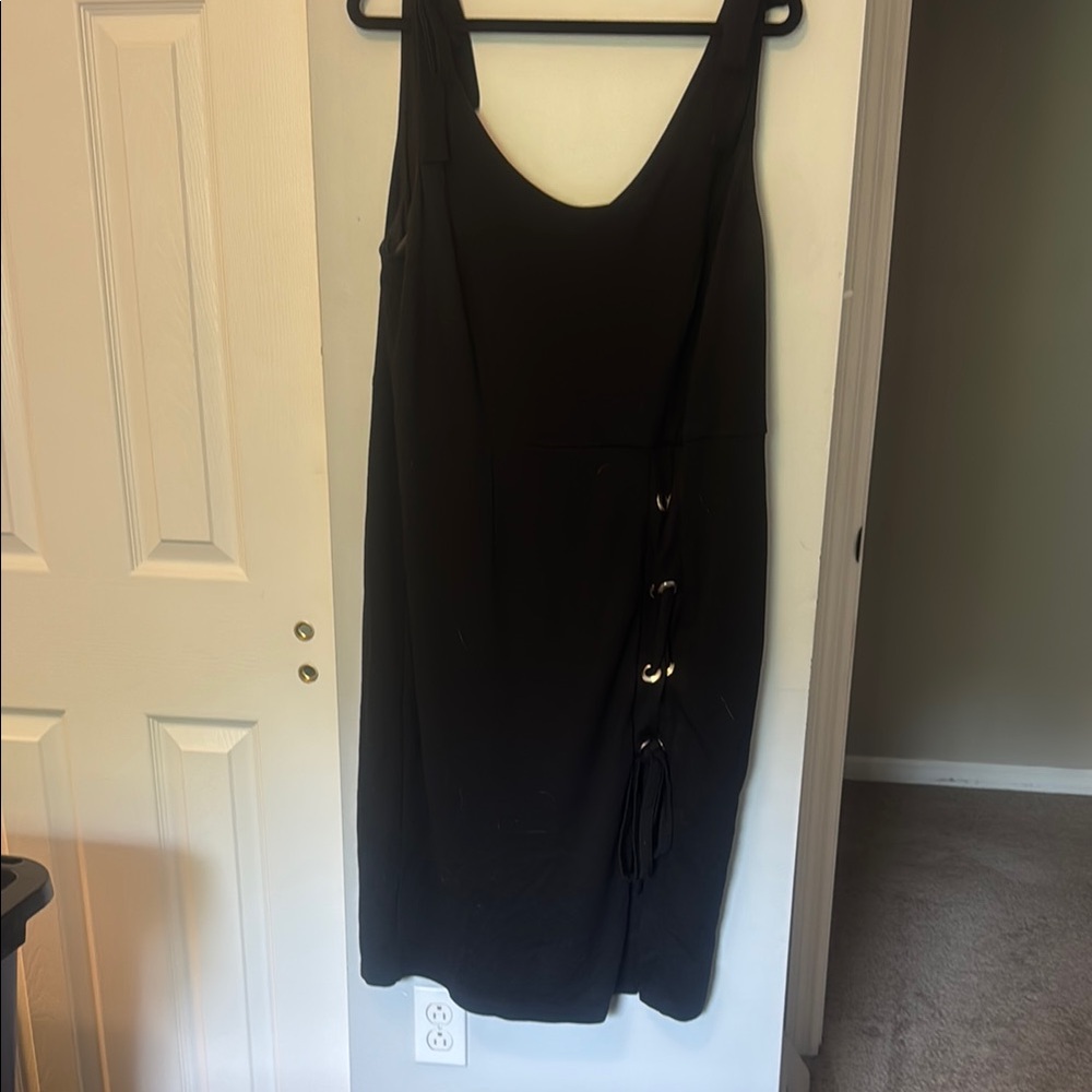 VENUS Black Midi Dress with Eyelet Detail